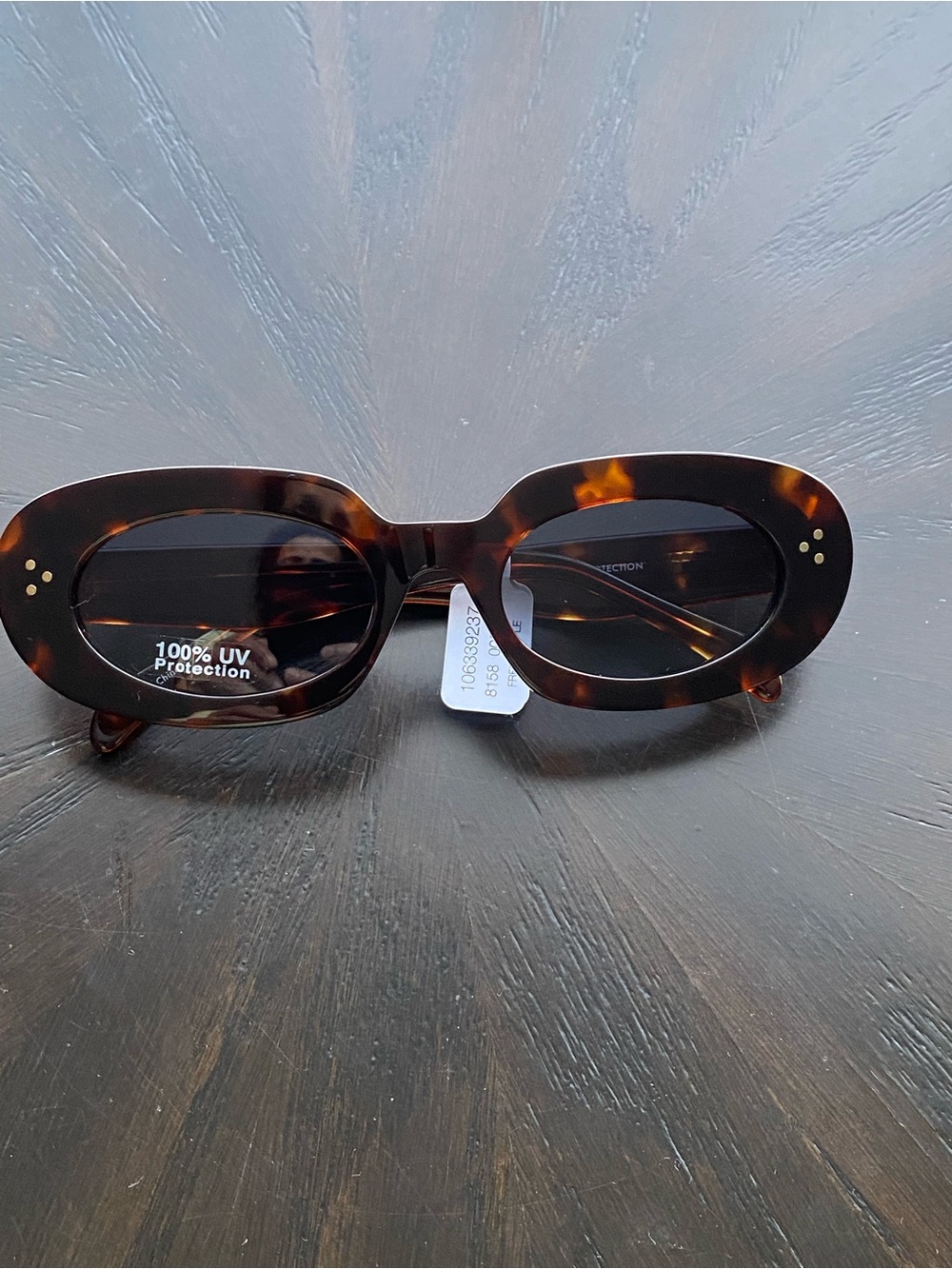 Free People NWT Tortoiseshell Oval Sunglasses 100% UV Protection - Picture 6 of 8